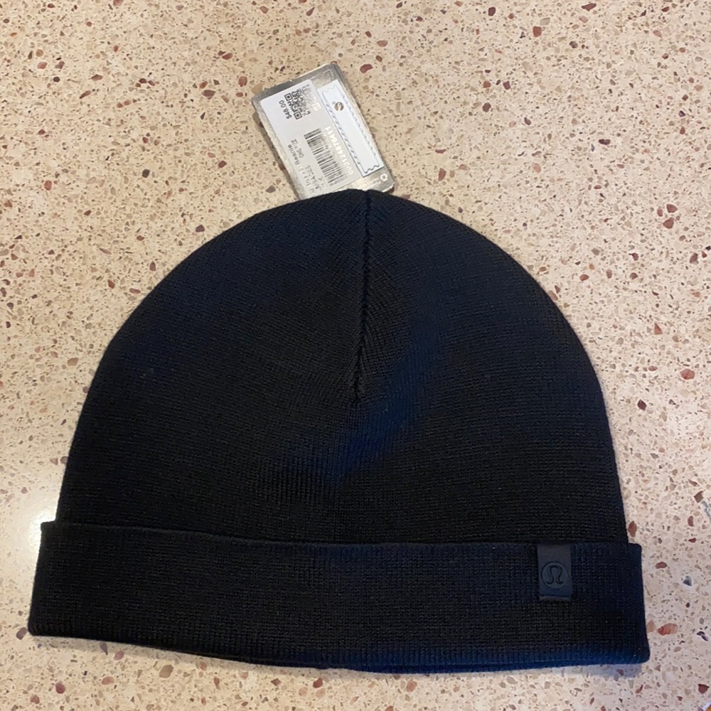 Lululemon Alpine Beanie